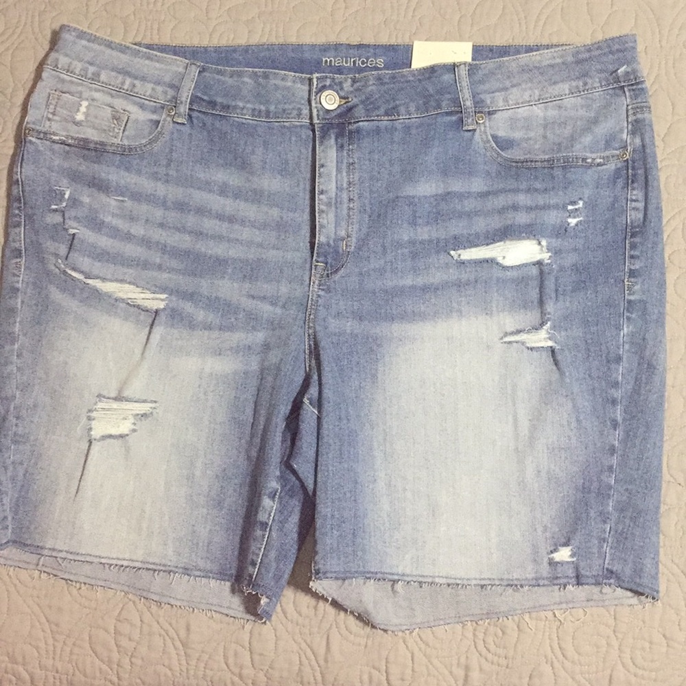 Maurice’s distressed Bermuda shorts